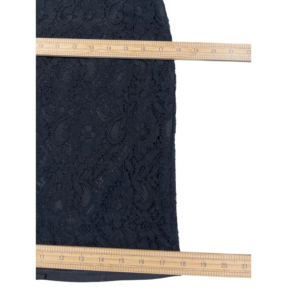 Ann Taylor Fitted Lace Cocktail Dress Women's Size 2 Little Black Dress 35”L - Picture 11 of 11